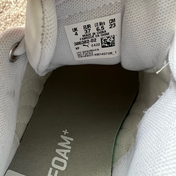 Puma White Memory Foam Sneakers - Picture 8 of 9